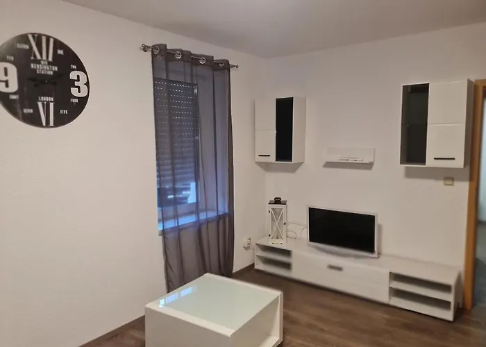 Paula Haus * Τρίερ